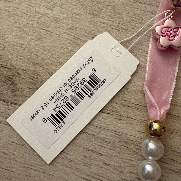 Betsey Johnson Spring Easter Egg Tulip Flower Pearl Necklace NWT - Picture 5 of 5